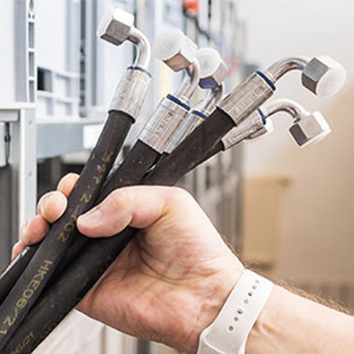 Wartung und Instandhaltung von Hydraulikschläuchen